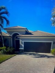 9109 Quartz LN, Naples, FL 34120