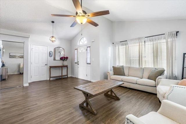 15935 Spring Oaks 168, El Cajon, CA 92021