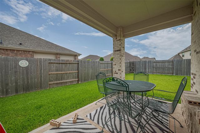 5802 Ashland Lane, Pasadena, TX 77505