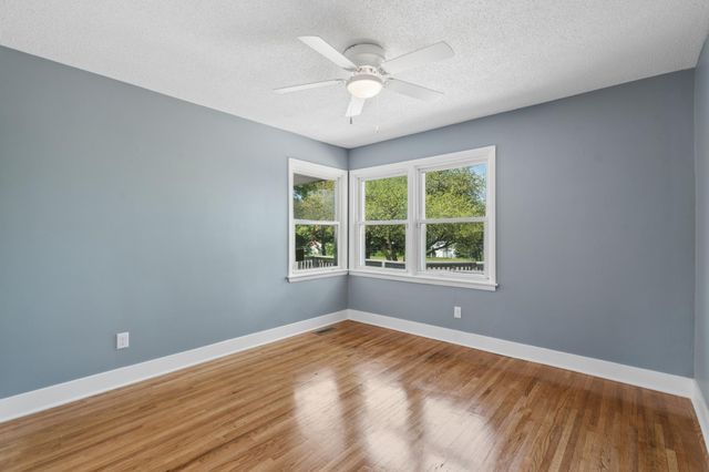 3280 Dodd Road, Eagan, MN 55121