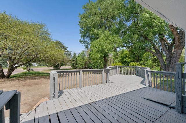 3280 Dodd Road, Eagan, MN 55121