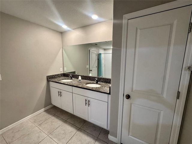 929 ANCHOR BEND DRIVE, Ruskin, FL 33570