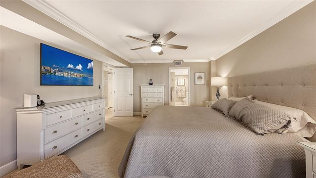 5780 MIDNIGHT PASS ROAD 207, Sarasota, FL 34242