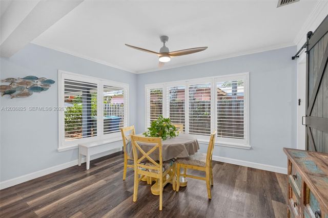 417 NW 46th St, Oakland Park, FL 33309