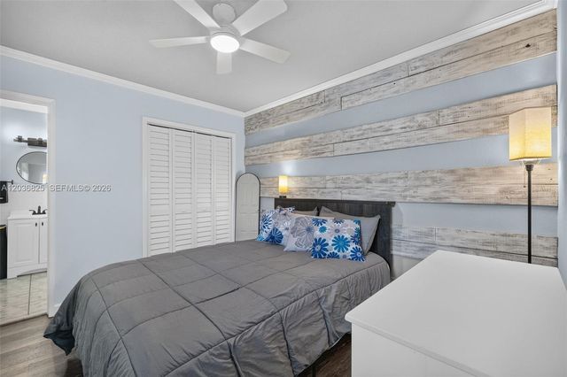 417 NW 46th St, Oakland Park, FL 33309
