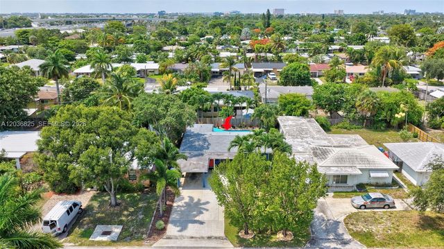 417 NW 46th St, Oakland Park, FL 33309