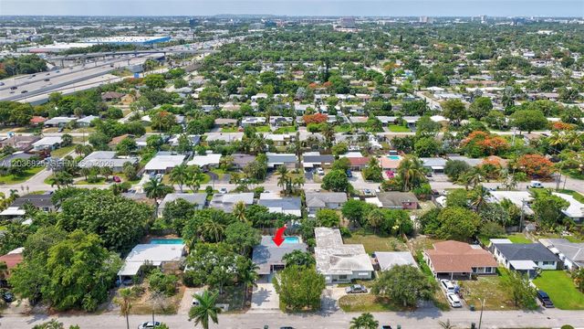 417 NW 46th St, Oakland Park, FL 33309