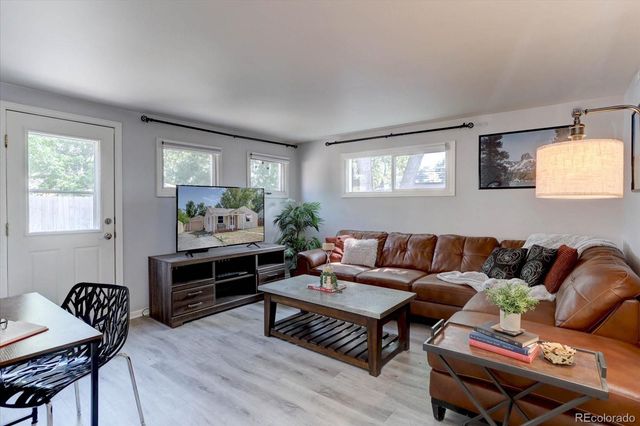 6940 W 55th Place, Arvada, CO 80002