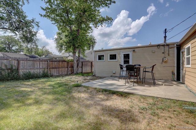 6940 W 55th Place, Arvada, CO 80002