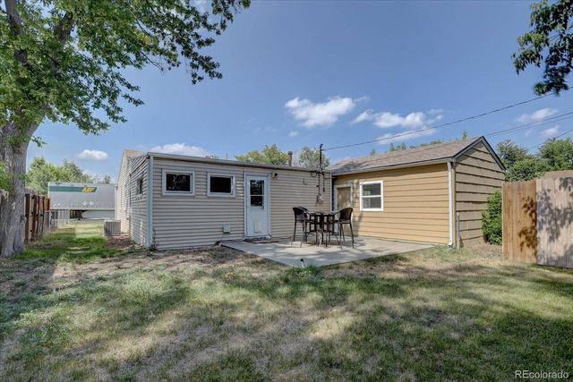 6940 W 55th Place, Arvada, CO 80002