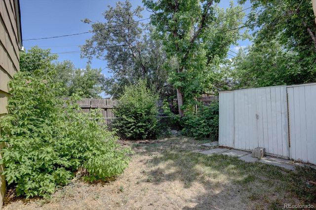 6940 W 55th Place, Arvada, CO 80002