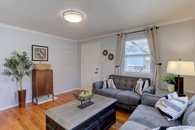 6940 W 55th Place, Arvada, CO 80002