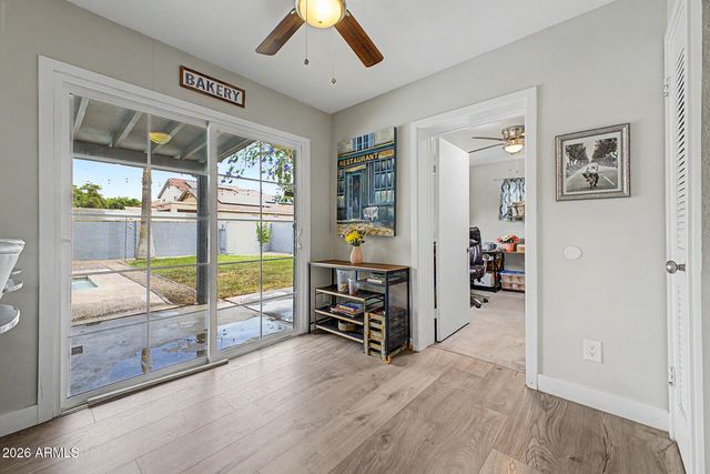 5720 W FRIER Drive W, Glendale, AZ 85301