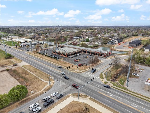 2502 SW 14th Street Suite 20, Bentonville, AR 72712