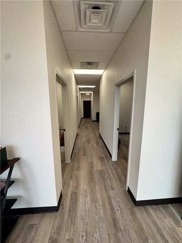 2502 SW 14th Street Suite 20, Bentonville, AR 72712