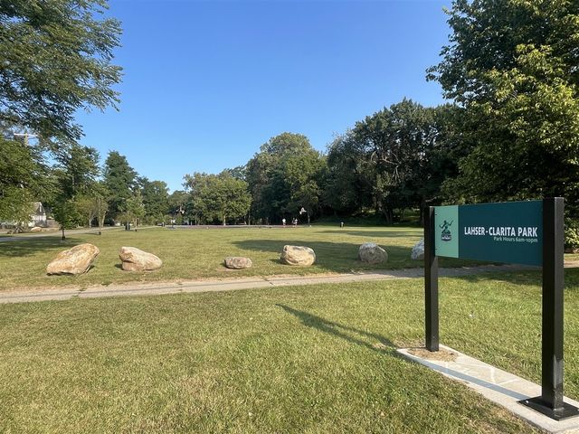 18943 Greydale Avenue, Detroit, MI 48219