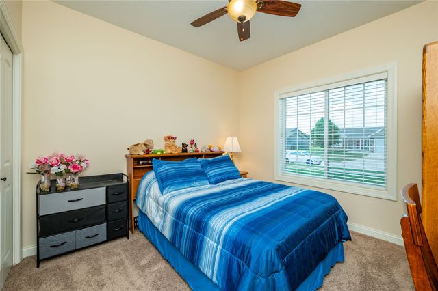 1380 E Pine Ridge Drive, Polk City, IA 50226