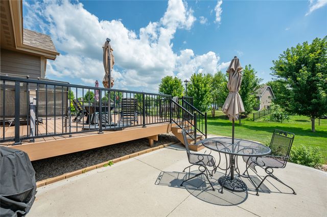 1380 E Pine Ridge Drive, Polk City, IA 50226