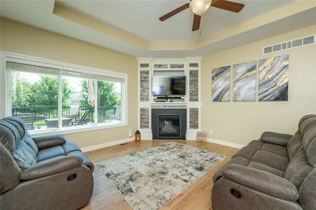 1380 E Pine Ridge Drive, Polk City, IA 50226