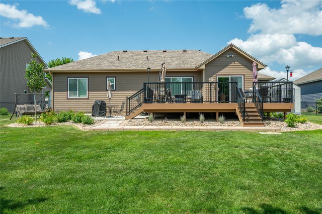 1380 E Pine Ridge Drive, Polk City, IA 50226