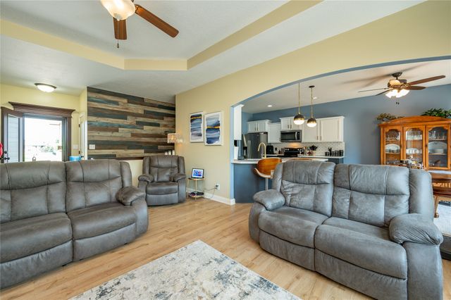 1380 E Pine Ridge Drive, Polk City, IA 50226