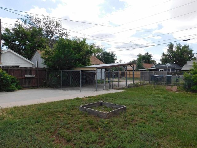 717 W 27TH ST, Cheyenne, WY 82001