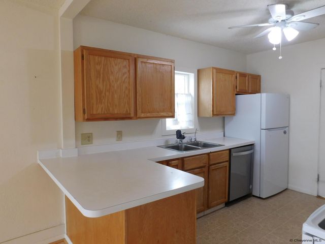 717 W 27TH ST, Cheyenne, WY 82001