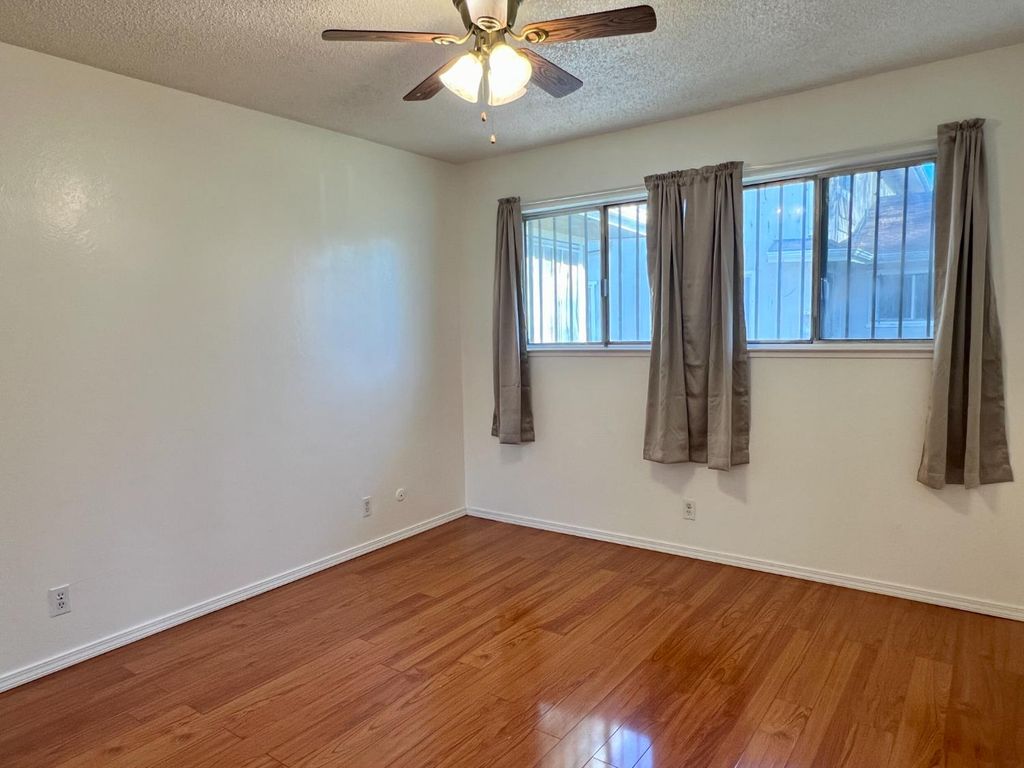 Image 6 of property listing at 2694 W Fairmont Avenue # 102, Fresno, CA 93705