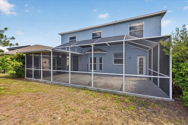 8405 CANTERBURY LAKE BOULEVARD, Tampa, FL 33619