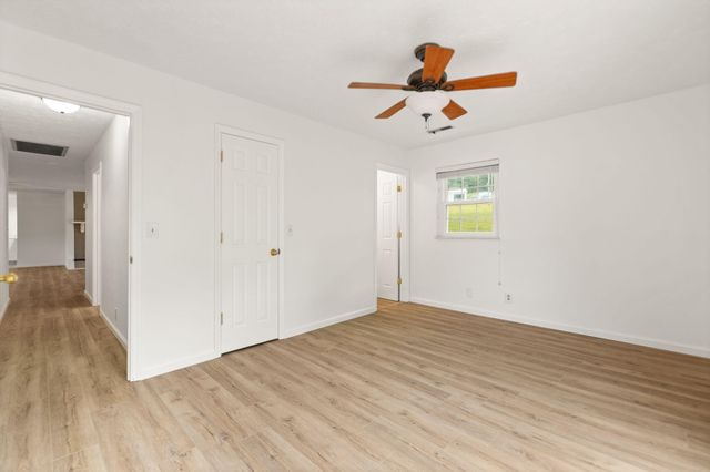 425 Parker Memorial Drive, Olive Hill, KY 41164