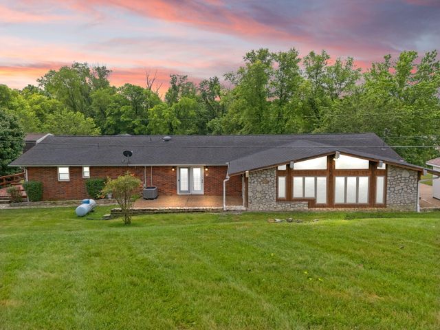 425 Parker Memorial Drive, Olive Hill, KY 41164