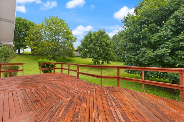 425 Parker Memorial Drive, Olive Hill, KY 41164