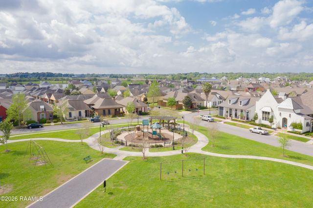 200 Park Grove Drive, Youngsville, LA 70592