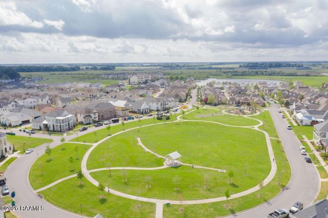 200 Park Grove Drive, Youngsville, LA 70592