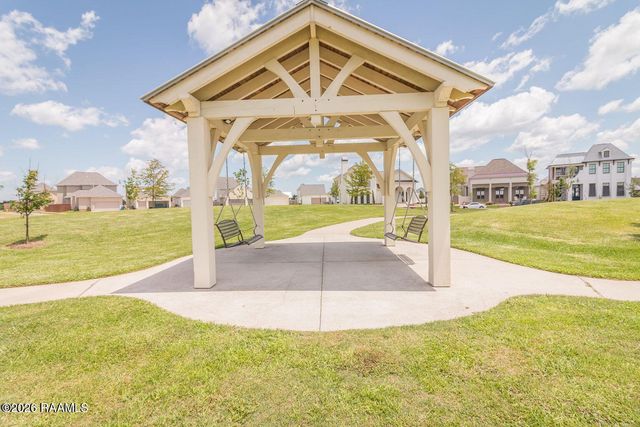 200 Park Grove Drive, Youngsville, LA 70592