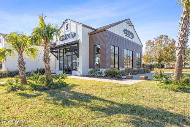 200 Park Grove Drive, Youngsville, LA 70592