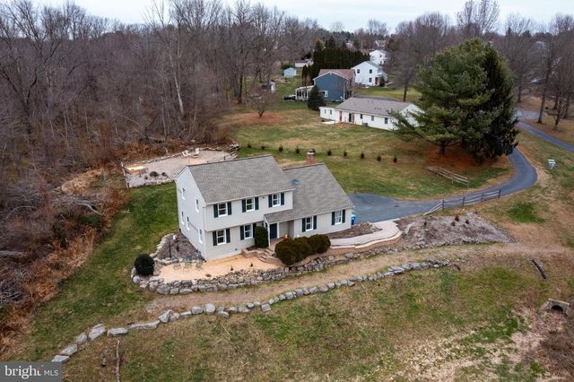 241 DOVE DR, Honey Brook, PA 19344