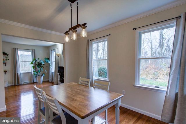 241 DOVE DR, Honey Brook, PA 19344