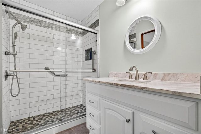 159 Dellenberger Avenue, Akron, OH 44312