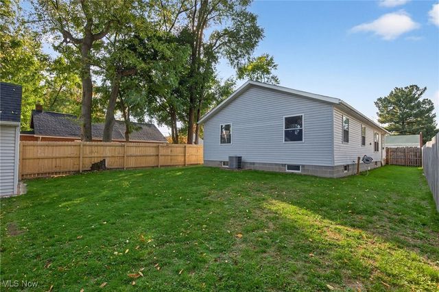 159 Dellenberger Avenue, Akron, OH 44312