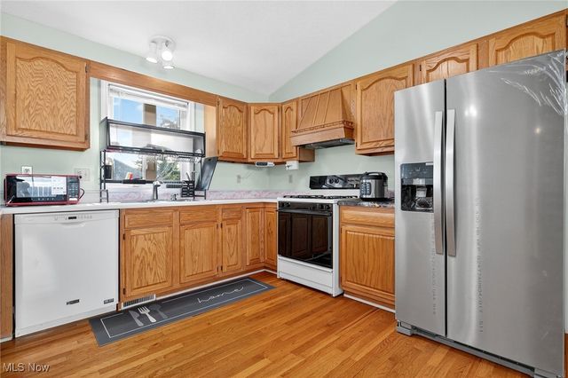 159 Dellenberger Avenue, Akron, OH 44312