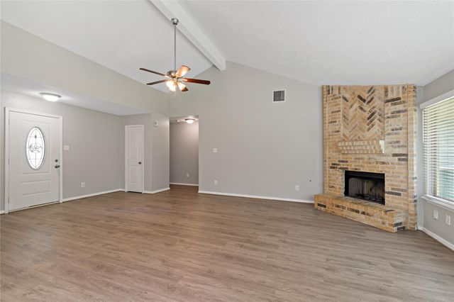 1019 Huntington, Pearland, TX 77584