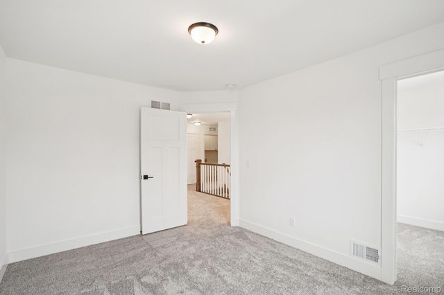 22615 Novi Road, Novi, MI 48375