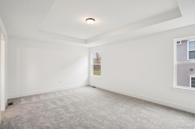 22615 Novi Road, Novi, MI 48375