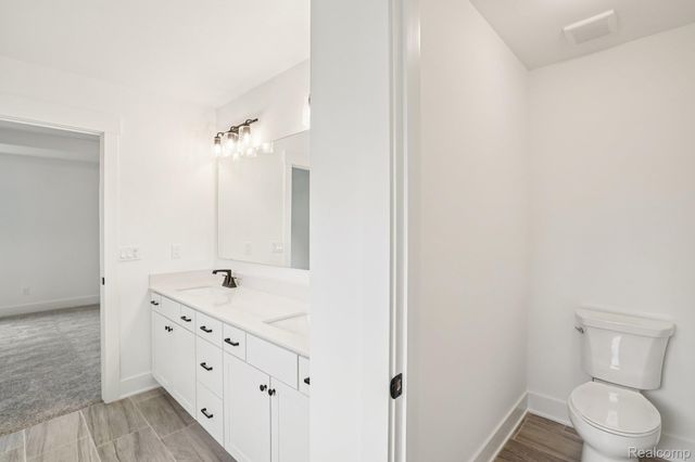 22615 Novi Road, Novi, MI 48375