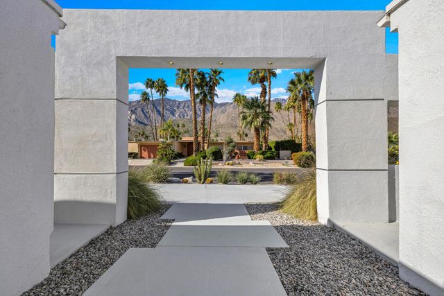 2358 S Alhambra Drive, Palm Springs, CA 92264
