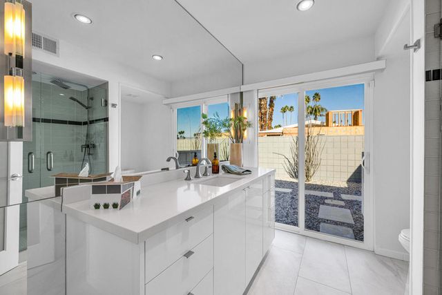 2358 S Alhambra Drive, Palm Springs, CA 92264