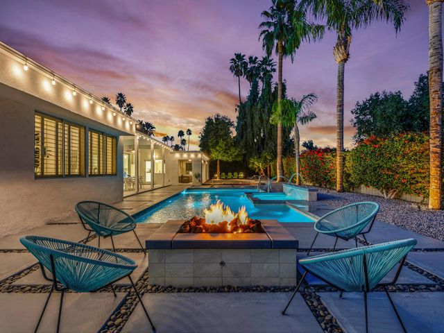 2358 S Alhambra Drive, Palm Springs, CA 92264