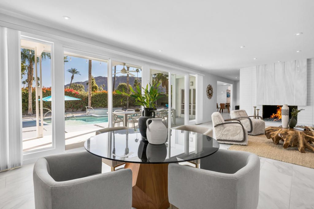 Image 15 of property listing at 2358 S Alhambra Drive, Palm Springs, CA 92264