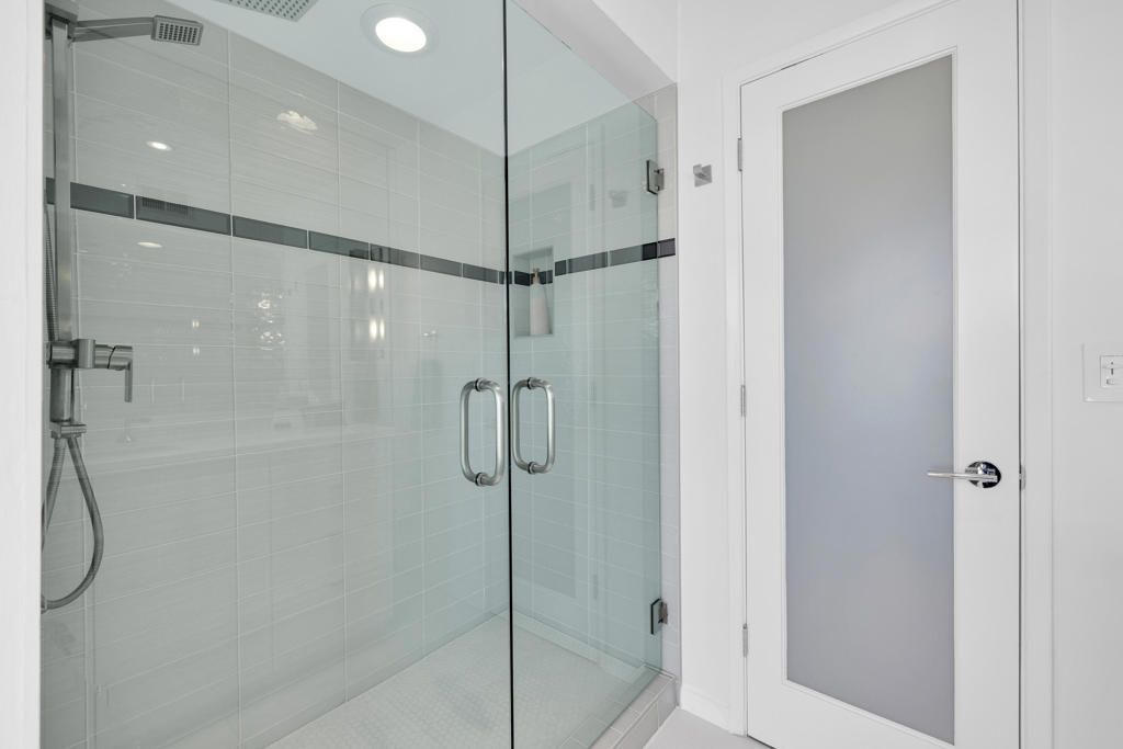 Image 34 of property listing at 2358 S Alhambra Drive, Palm Springs, CA 92264